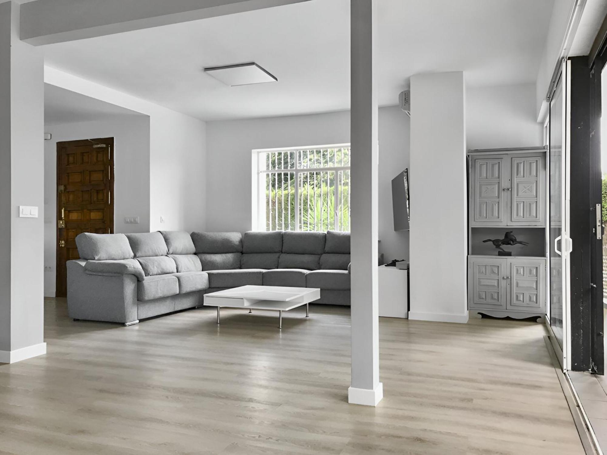 Villa Alamos Jerez I Piscina Salada Climatizada I Bbq I Jardines I 850M2 赫雷斯 外观 照片