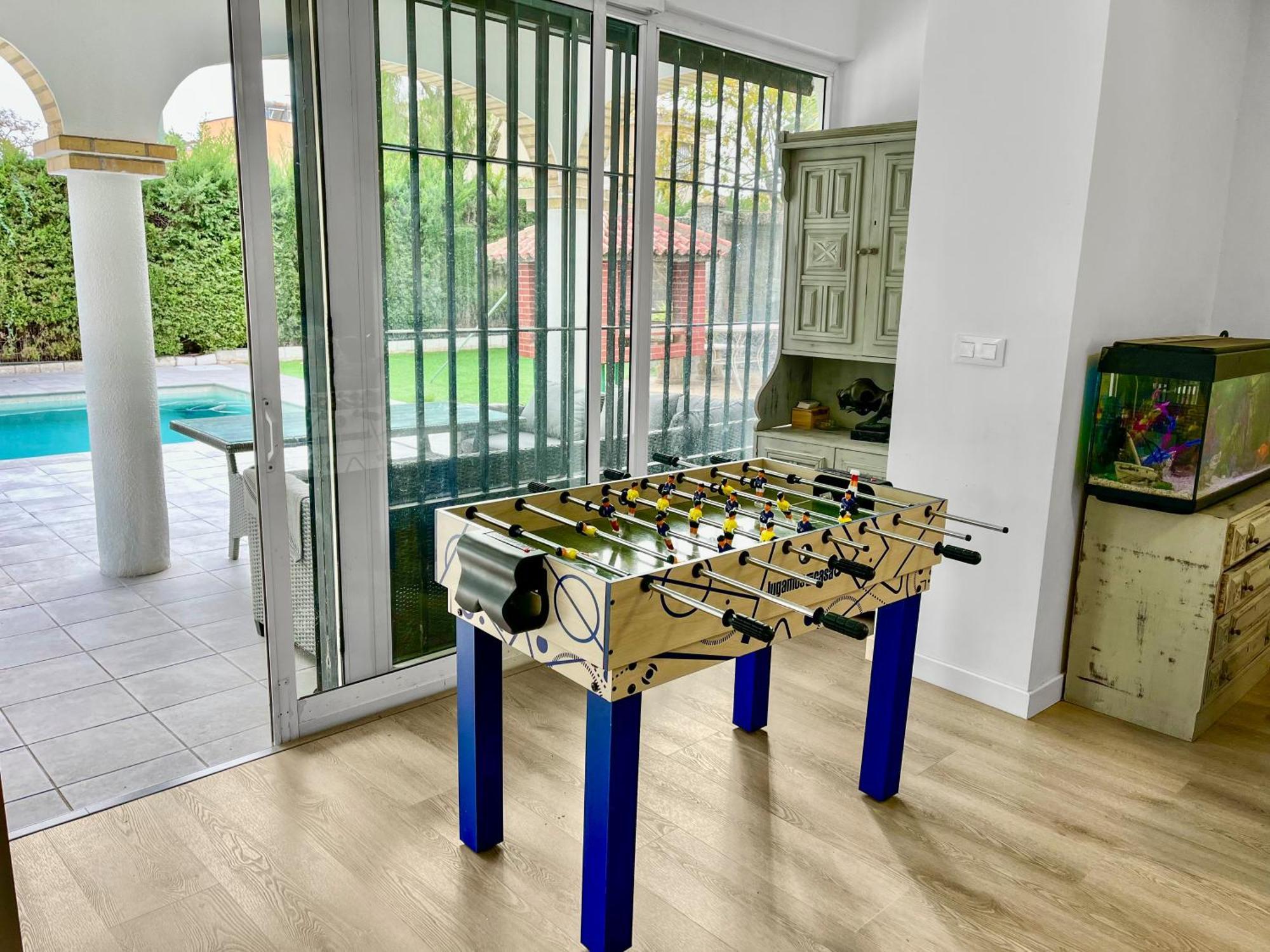 Villa Alamos Jerez I Piscina Salada Climatizada I Bbq I Jardines I 850M2 赫雷斯 外观 照片