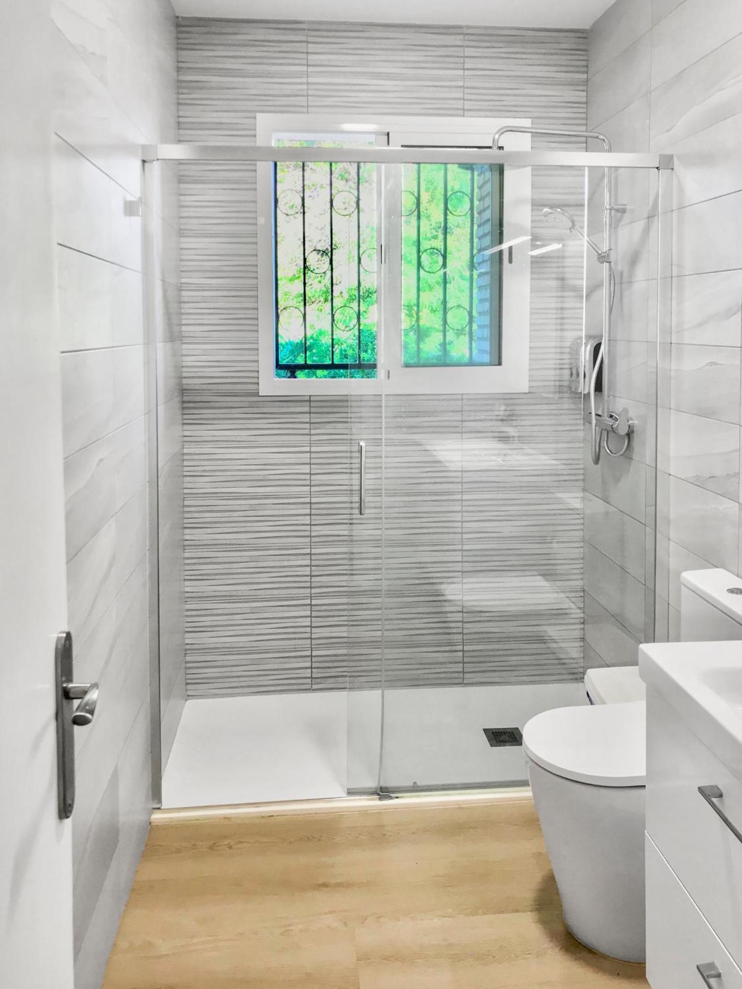 Villa Alamos Jerez I Piscina Salada Climatizada I Bbq I Jardines I 850M2 赫雷斯 外观 照片